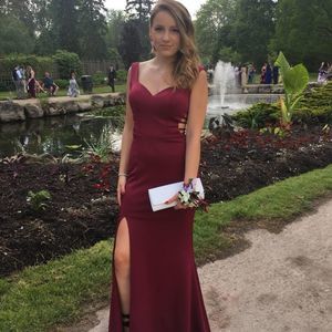 Meet your Posher, Daniela